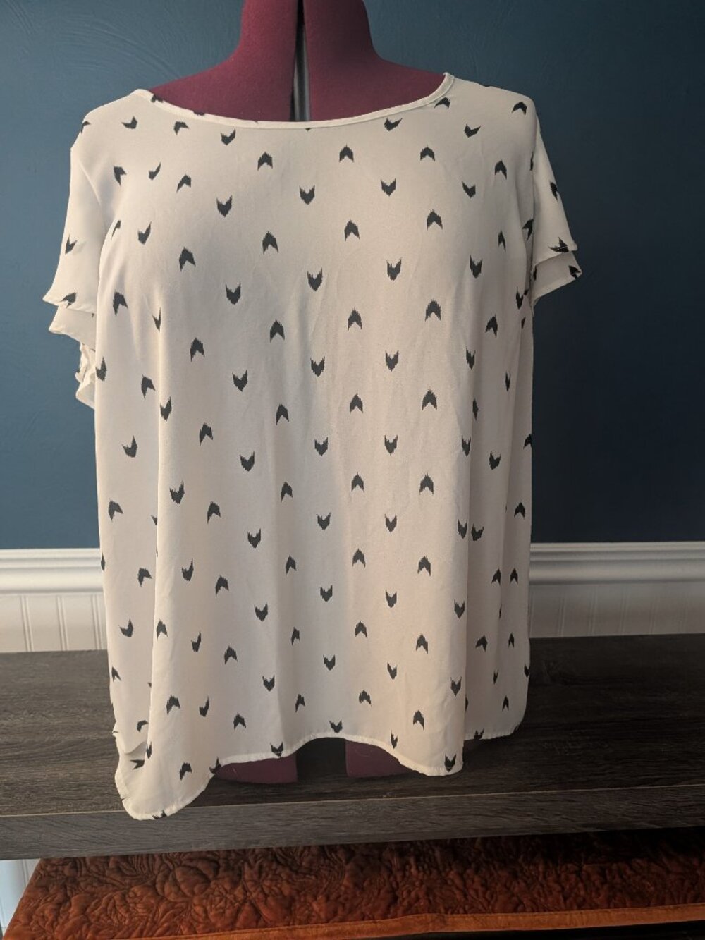 Torrid short sleeve top